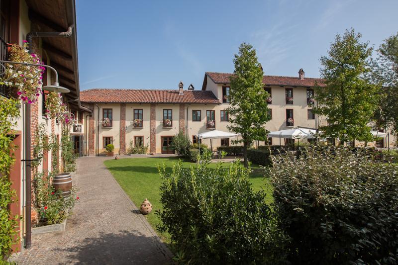 Romantic Hotel Furno San Francesco al Campo Ngoại thất bức ảnh
